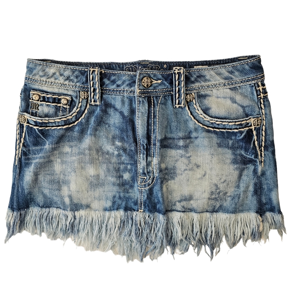 Nwot Miss Me Signiture Acid Washed Frayed Raw Hem Jean Skirt